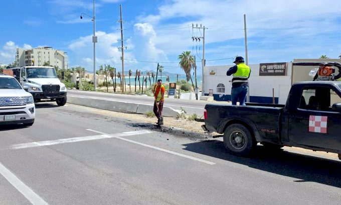 OBRAS PÚBLICAS BACHEO DESAZOLVE VIALIDADES SJC 7