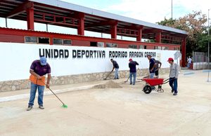 Rehabilitan Unidad Deportiva Rodrigo Aragón Ceseña tras afectaciones por lluvias