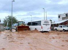 Refuerza Servicios Públicos rehabilitación de caminos y vialidades en Los Cabos
