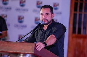 Refrenda Christian Agúndez comunicación directa con la ciudadanía de Los Cabos