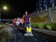 Supervisa Christian Agúndez trabajos de bacheo nocturno en corredor turístico de Los Cabos