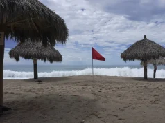 El huracán Simón alcanza categoría 2 y amenaza con lluvias torrenciales al Pacífico mexicano