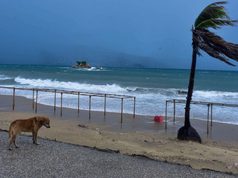 Se forma la depresión tropical Veintidós-E en el Pacífico; pronostican que alcance fuerza de huracán